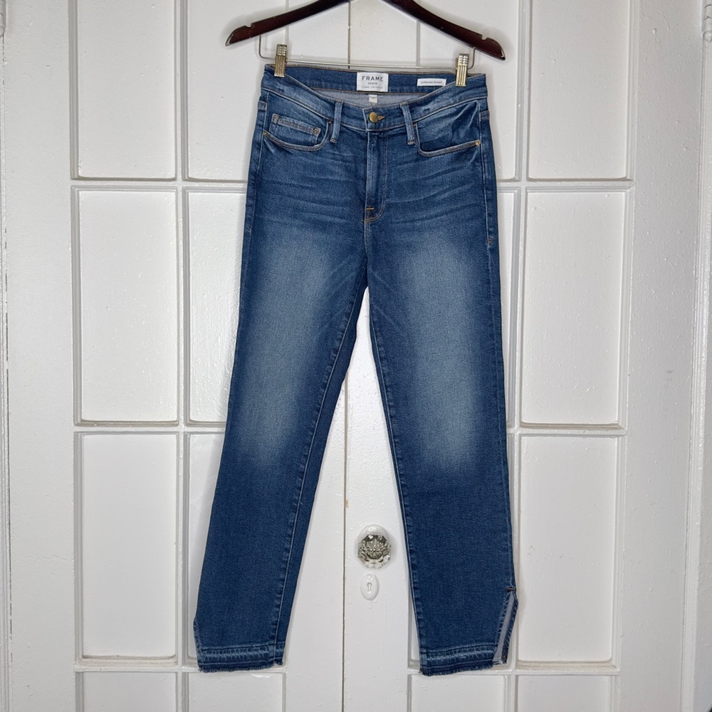 Frame Le Nouveau Straight Medium Washed Granby Jeans